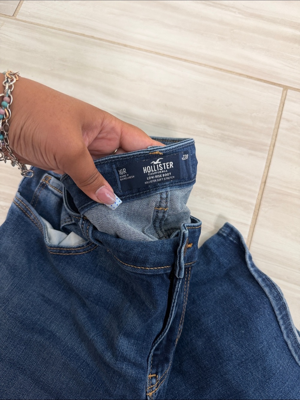 Hollister Women’s Low-Rise Dark Blue Stretch Jeans